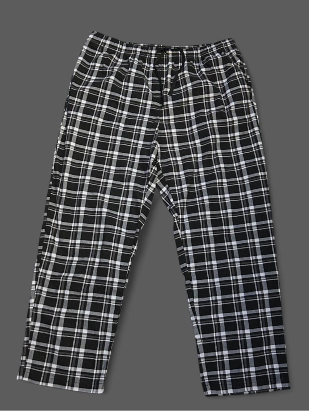 Nautica Black & White Plaid Men’s Jogger Pants